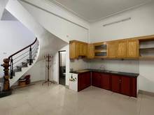 Hình ảnh cho thuê Nhà bùi huy bích, dt 30mx6 tầng. Giá 14tr/tháng, đủ đồ