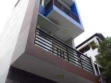 Hình ảnh Bán nhà Lạc Long Quân P5 Q11 35m2 4 tầng Hẻm 6m OTO đậu trước nhà.