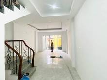 Hình ảnh Bán Gấp Nhà Phố Thịnh Quang Đống -DT 55m2-lô Góc-2 Thoáng Nhà Đẹp