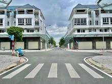 Hình ảnh Bán căn nhà phố vườn khu cao cấp Văn Hoa Villa  P. Thống Nhất 1 trệt 2