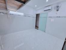 Hình ảnh Khai trương tòa nhà thang máy có gác rộng gần Cầu An Lộc