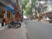 Hình ảnh Cho thuê nhà mặt phố Đê La Thành , MT 7m.