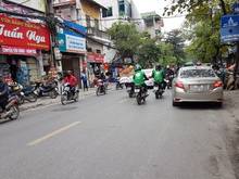 Hình ảnh Cho thuê nhà 5 tầng mặt phố Đại La, DT 365m , MT 4m.