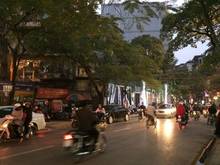 Hình ảnh Phố VIp Nguyên Hồng, KD Sầm Uất, Đẹp Ở Sướng, Vỉa Hè To Oto TRánh Đỗ