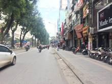 Hình ảnh Cho thuê nhà KD  mặt phố Giảng Võ  64m2 MT4m giá 22tr.