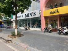 Hình ảnh Cho thuê nhà mặt phố Cầu Giấy kinh doanh cực tốt 90m2, MT 4.2m