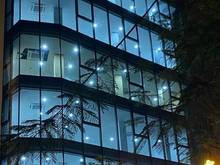 Hình ảnh Bàn Tòa nhà Building Phú Nhuận góc 2 mặt tiền đáng có HĐ Thuê ổn định