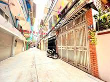 Hình ảnh Bán Nhà P.Lô Nguyễn Ngọc Nại 70m2 4 Tầng, Ngõ Thông, Ô Tô Vào Nhà