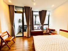 Hình ảnh Nhà Mới - Balcon mặt tiền- Thang máy hầm xe- Gần chợ Hoà Hưng