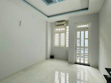 Hình ảnh Bán NHÀ Lê Văn Sỹ, PN 40m2, giá 1,732 tỷ. SHR