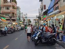 Hình ảnh MT KD Hà Tôn Quyền, P.6, Q.11, Dt: 3.5 x 12, Năm tầng, giá 14 tỷ.