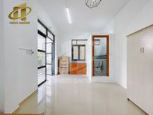 Hình ảnh Căn studio bancol lớn ngay KCX Tân Thuận Quận 7