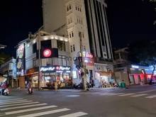 Hình ảnh Cho thuê góc 2MT võ văn tần P5 Quận 3. Dt 7x18m, Kc: Trệt 2 lầu