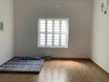 Hình ảnh Tôi cần bán nhà cấp 4 ngõ 442 Âu Cơ, giá 3.9 tỷ, 50m2, ô tô đỗ