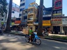 Hình ảnh Bán nhà mt NGUYỄN CHÍ THANH (5X18m) 5 tầng, Ngộp Bank bán gấp rẻ
