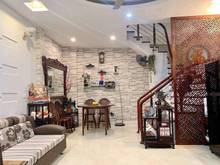 Hình ảnh Bán nhà phan đình phùng 47m2. giáp vườn hoa hàng đậu,gần mặt phố.