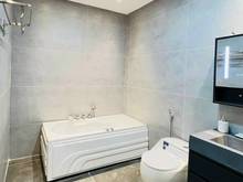 Hình ảnh Cần tiền bán gấp nhà Có sân đậu xe hơi Đ,D2,phường 25, Bình Thạnh