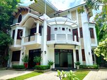 Hình ảnh Cho thuê biệt thự sân vườ 204 Nguyễn Văn Hưởng Thảo Điền 3 tầng 450m2