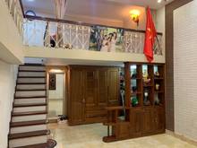 Hình ảnh Cho thuê nhà tại ngõ 104 phố Hàng Gai ( cách mặt phố 15 m )