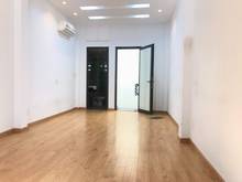 Hình ảnh Cho Thuê Nhà Nguyên căn Quận 4, Nhà Mới, 2PN-2WC