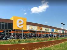 Hình ảnh Hiếm Mặt tiền kinh doanh cạnh Emart, Nhà 5 Tấm mới cứng 80m2, chỉ 14tỷ