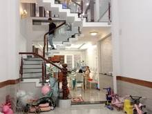 Hình ảnh Nhà đẹp mê ly thoáng sáng tuyệt đối 5 tầng chỉ 7,9 Tỷ