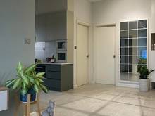 Hình ảnh Căn Gốc Luxgarden ,2pn- Full nội thất cao cấp, giá 11tr
