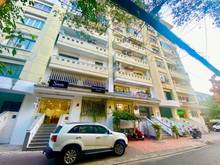 Hình ảnh Cho thuê nhà nguyên căn HXH CMT8 - Nhà mới sửa, full gạch, cửa kính