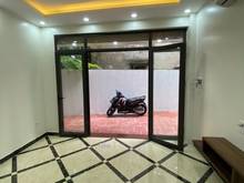 Hình ảnh Bán nhà 3.8 tỷ Hồ Ba Mẫu Đống Đa. 5T x 41m2 mới đẹp có sân vườn rộng