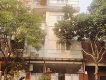 Hình ảnh Bán Nhà Phố Lạc Long Quân. Tây Hồ. DT 260m2. Giá 43 Tỷ
