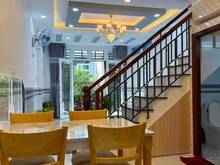 Hình ảnh Bán Nhà : Nguyễn Thần Hiến P12 Q4 ( Dt; 40m2 )