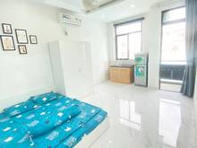 Hình ảnh Phòng có của sổ 28m2, đầy đủ nội thất, có thang máy, gần chợ Bà Chiểu