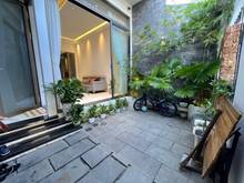Hình ảnh Cho thuê nhà đẹp 3PN sân vườn đẹp gần biển Phạm Văn Đồng Sơn Trà