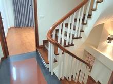 Hình ảnh Bán nhà đẹp Tôn Đức Thắng, 33m2, 5 tầng, ngõ ba gác, gần phố, 4.85 tỷ