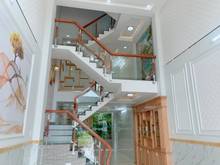 Hình ảnh Lâm Thị Hố Q12, Khu Phân Lô.Đường 8m vỉa hè.4 Tầng. 60m2 4x15 Mới Tinh