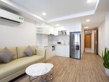 Hình ảnh Nhà Mới- Phòng Đẹp - Vị Trí tốt trung tâm Q7 mặt tiền đường NTT