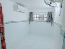 Hình ảnh [Như Hình] Nhà Nhỏ Nội Thất Mới Đẹp Lạc Long Quân