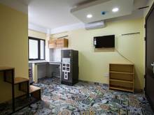 Hình ảnh Studio nội thất cơ bản, có ban công, cửa sổ, gần chợ Lý Phục Man, Q7