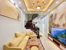 Hình ảnh Bán nhà đẹp - ngõ nông 2 thoáng phố Pháo Đài Láng 46m2, giá 5.85 tỷ