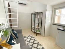 Hình ảnh Cho thuê CHDV FULL NT kế bên Chợ Bà Chiểu
