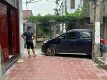 Hình ảnh Tháo vốn bán nhanh nhà long biên 35m 5 tầng ngõ 4m ô tô vào như ảnh