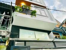 Hình ảnh Nhà đẹp 4 tầng, sát sân bay, nhà mới, có sân thượng