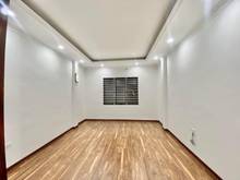 Hình ảnh Bán nhà đẹp Đê La Thành, Đống Đa 39m2. 5 tầng. 3 ngủ. MT 4m. Giá 4 tỷ