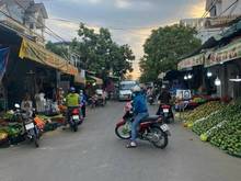 Hình ảnh Bán Gấp Căn Nhà Mặt Tiền Kinh Doanh Chợ Trại Bò P.Long Bình Giá NGỘP