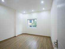 Hình ảnh Nhà đẹp long lanh đầu ngõ Tân Ấp, giá 4.75 tỷ, 42m2x4T, ở luôn ẢNH THẬ