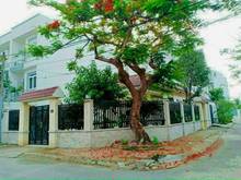 Hình ảnh Cho thê biệt thự Q9 3pn 3wc full nội thất Giá 15tr/thg