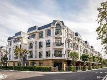 Hình ảnh Bán nhà giá rẻ full nội thất cao cấp theo phong cách Kiểu Pháp.