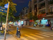 Hình ảnh Bán nhà Quận 12, Tân Thới Hiệp 15-106 m2-4 Tầng -8 phòng ngủ. Giá tốt.