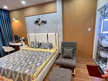 Hình ảnh Nhà 4 tầng BTCT mới vào ở ngay, cách sân bay 5 phút, có sân rộng để xe