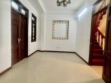 Hình ảnh Bán nhà đẹp Chùa Láng, 46m2, 5 tầng, lô góc, ô tô đỗ cửa, 7.3 tỷ